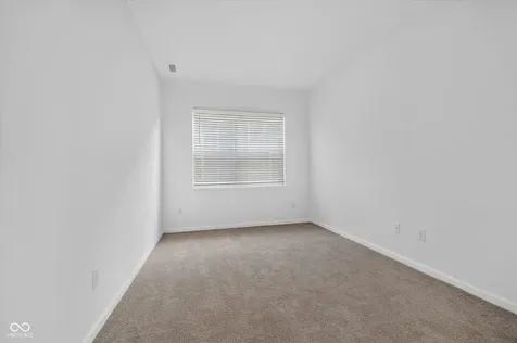5115 Triple Crown Way Indianapolis IN 46237
