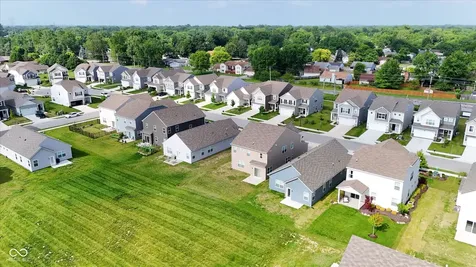 5115 Triple Crown Way Indianapolis IN 46237