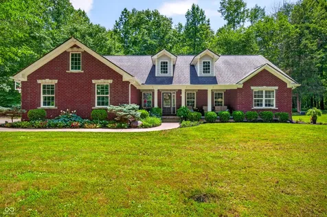 7197 E Pine Needle Lane Morgantown IN 46160