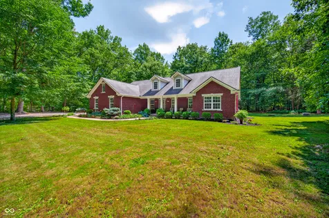 7197 E Pine Needle Lane Morgantown IN 46160