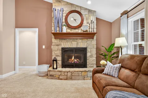 7197 E Pine Needle Lane Morgantown IN 46160