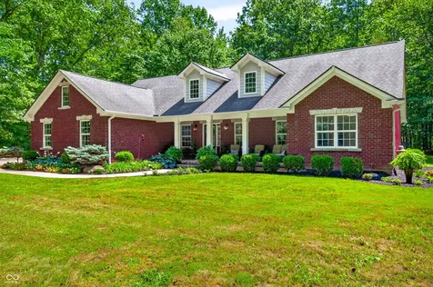 7197 E Pine Needle Lane Morgantown IN 46160