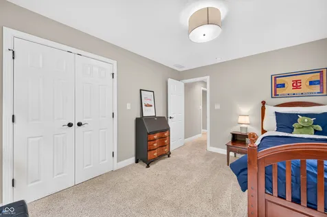 7197 E Pine Needle Lane Morgantown IN 46160
