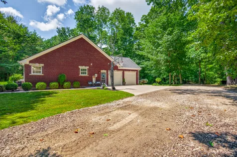 7197 E Pine Needle Lane Morgantown IN 46160
