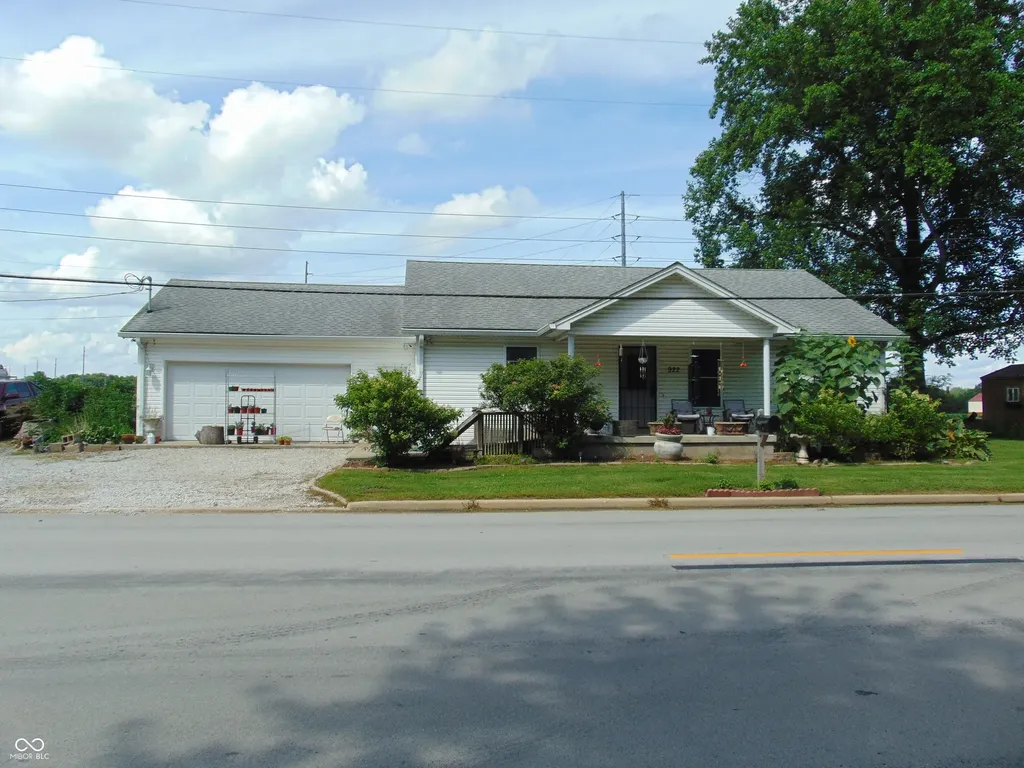922 E Main Street Jamestown IN 46147