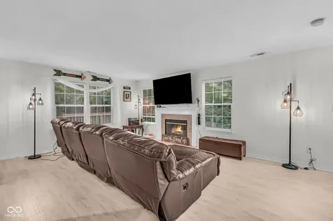 5624 Fair Ridge Place Indianapolis IN 46221