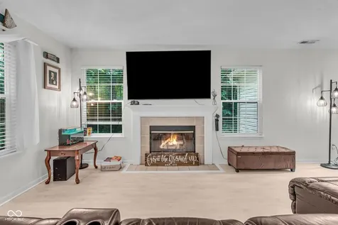 5624 Fair Ridge Place Indianapolis IN 46221