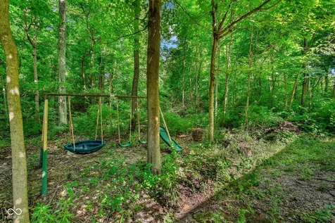 5624 Fair Ridge Place Indianapolis IN 46221
