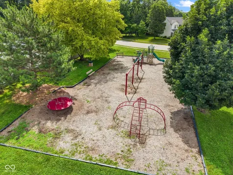 5624 Fair Ridge Place Indianapolis IN 46221