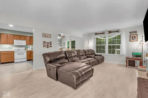 5624 Fair Ridge Place Indianapolis IN 46221