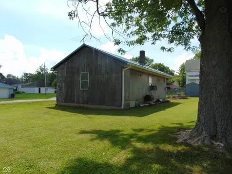 121 S Lebanon Street Jamestown IN 46147