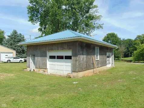 121 S Lebanon Street Jamestown IN 46147