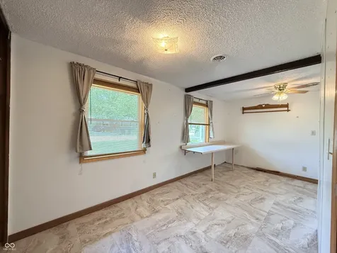 323 Fairlane Drive Crawfordsville IN 47933