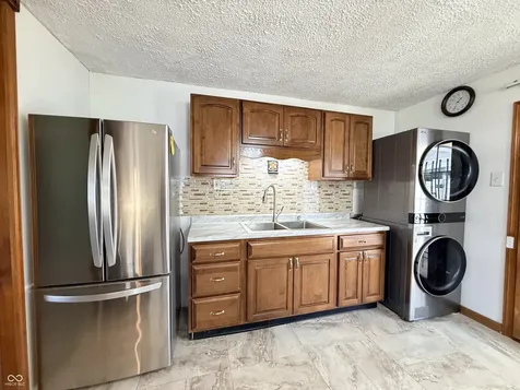 323 Fairlane Drive Crawfordsville IN 47933