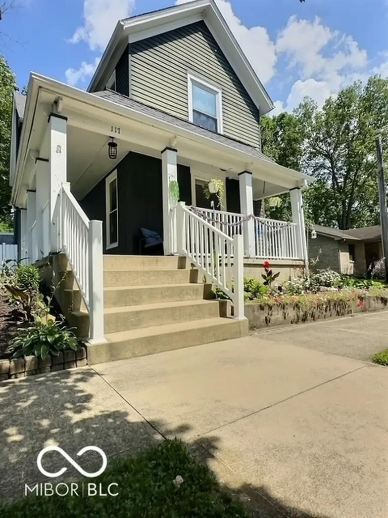 117 S Washington Street Knightstown IN 46148