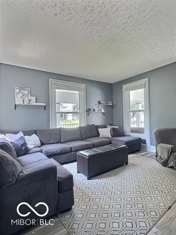 117 S Washington Street Knightstown IN 46148