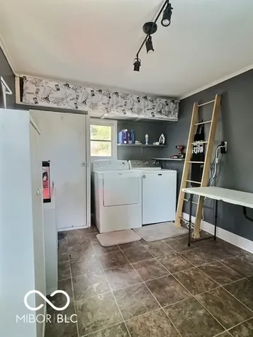 117 S Washington Street Knightstown IN 46148