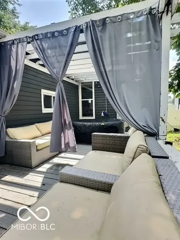 117 S Washington Street Knightstown IN 46148