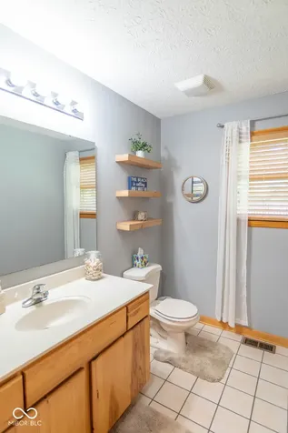 528 Macintosh Lane Danville IN 46122