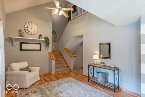 528 Macintosh Lane Danville IN 46122