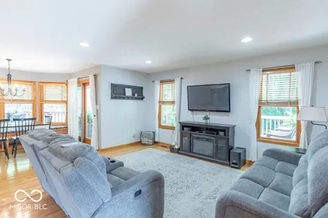 528 Macintosh Lane Danville IN 46122
