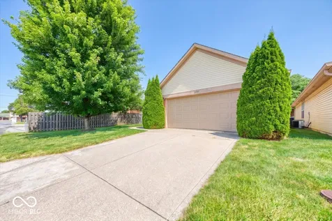 2047 Heritage Commons Lane Indianapolis IN 46219