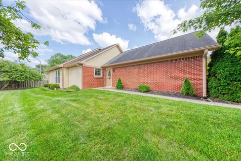 2047 Heritage Commons Lane Indianapolis IN 46219