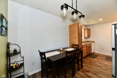 5644 Wood Hollow Drive Indianapolis IN 46239