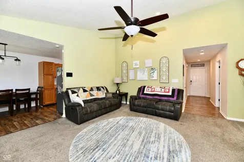 5644 Wood Hollow Drive Indianapolis IN 46239
