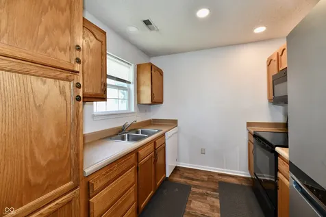 5644 Wood Hollow Drive Indianapolis IN 46239