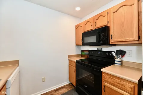 5644 Wood Hollow Drive Indianapolis IN 46239