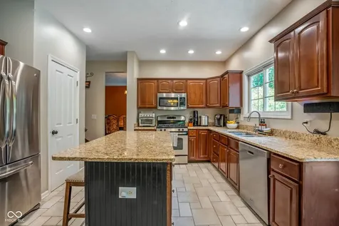 10891 Weston Drive Carmel IN 46032