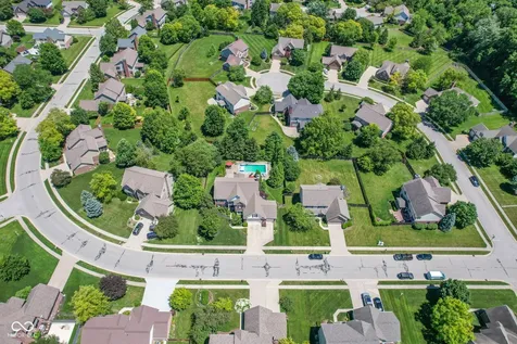 10891 Weston Drive Carmel IN 46032