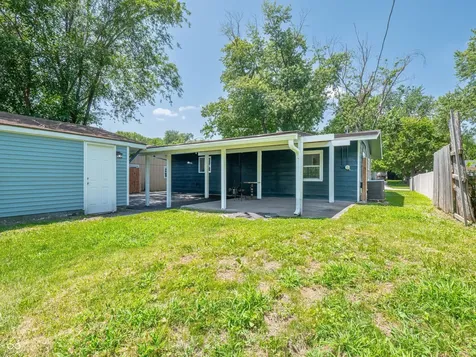 2643 Eagledale Drive Indianapolis IN 46222