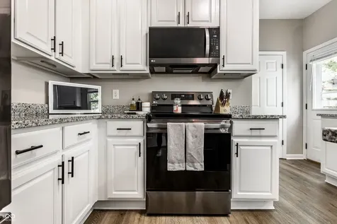 13044 W Elster Way Fishers IN 46037