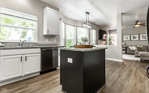 13044 W Elster Way Fishers IN 46037