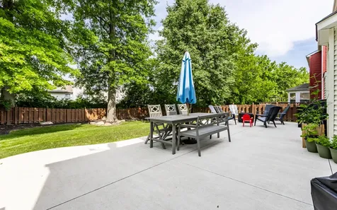 13044 W Elster Way Fishers IN 46037