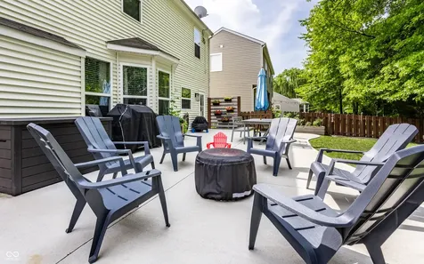 13044 W Elster Way Fishers IN 46037