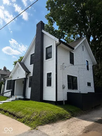 819 E 49th Indianapolis IN 46205