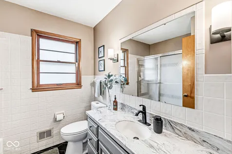437 N 12th Avenue Beech Grove IN 46107