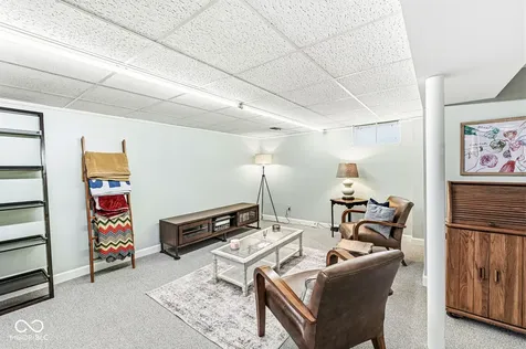 437 N 12th Avenue Beech Grove IN 46107