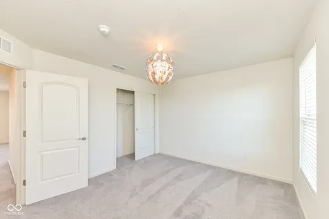 6645 Timberline Trail Whitestown IN 46075