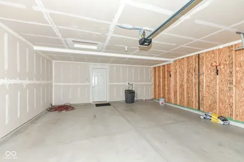 6645 Timberline Trail Whitestown IN 46075