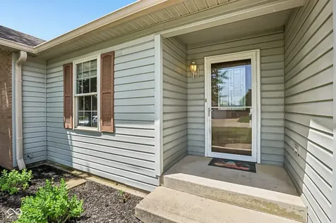 56 Clear Spring Lane Trafalgar IN 46181
