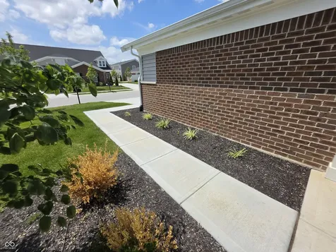 6041 Bluecrest Drive Indianapolis IN 46234