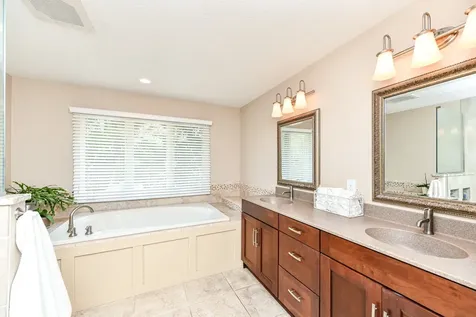 1385 Edinburgh Drive Carmel IN 46033