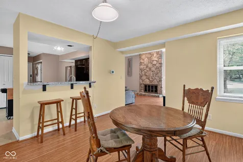 9338 Embers Way Indianapolis IN 46250