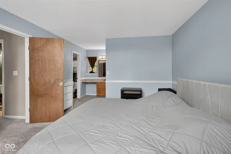 9338 Embers Way Indianapolis IN 46250