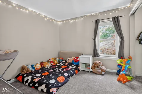 9338 Embers Way Indianapolis IN 46250