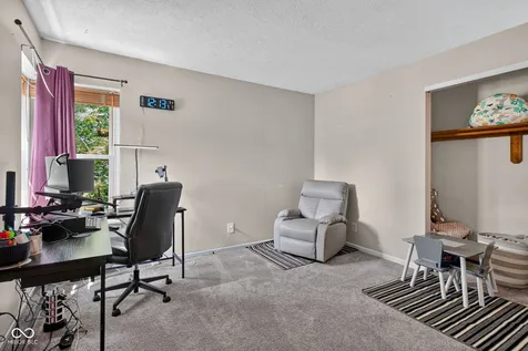 9338 Embers Way Indianapolis IN 46250